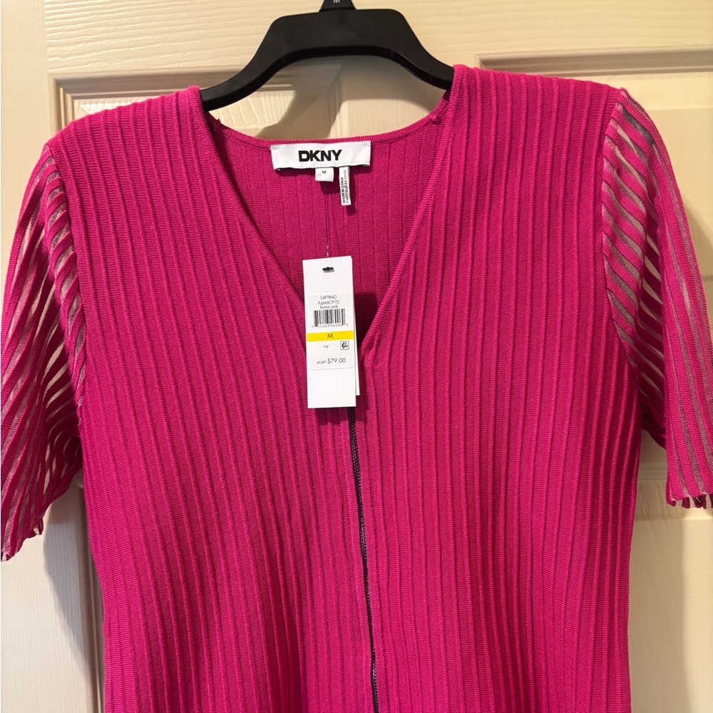 DKNY Top Size Medium